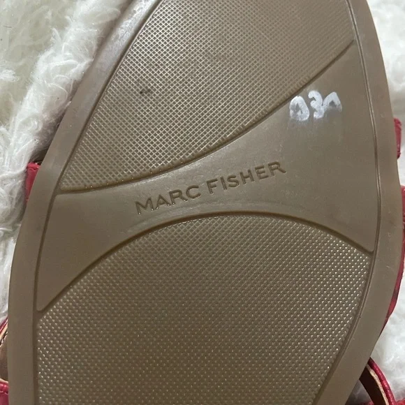 Marc Fisher Croc-Embossed Red Sandals - Picture 5 of 10